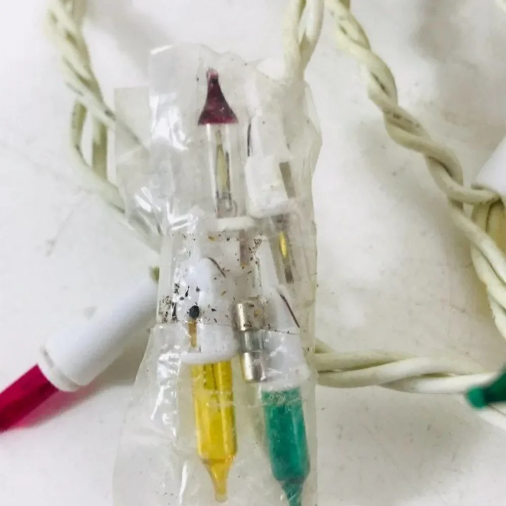 Vintage Christmas Outdoor/indoor Lights 8 yds